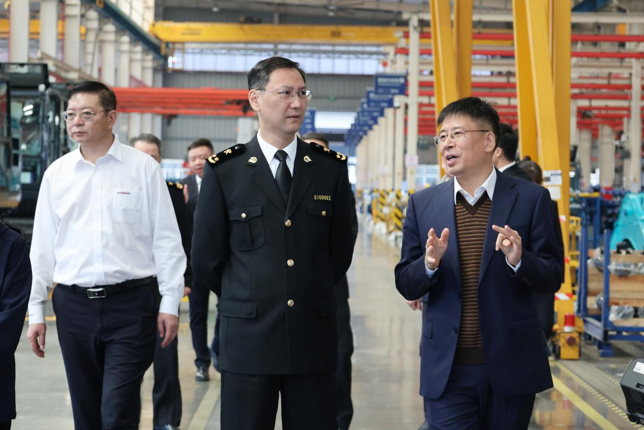 长沙海关关长、党委书记顾炯调研TVT体育官网智能